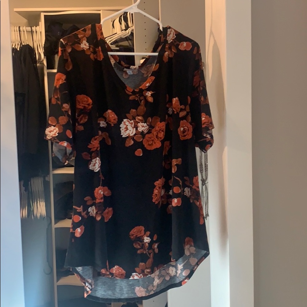 Lularoe Iris